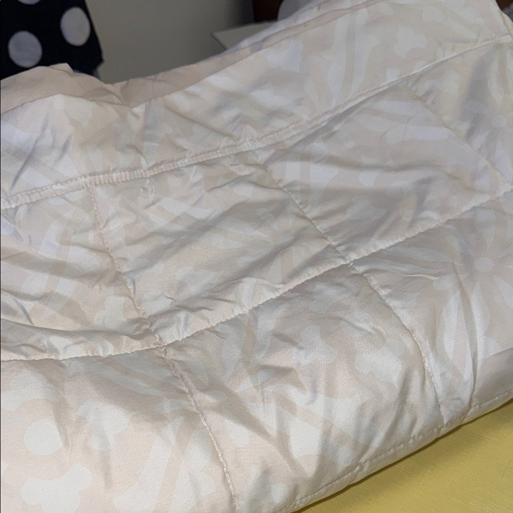 Charisma Cream Floral Comforter